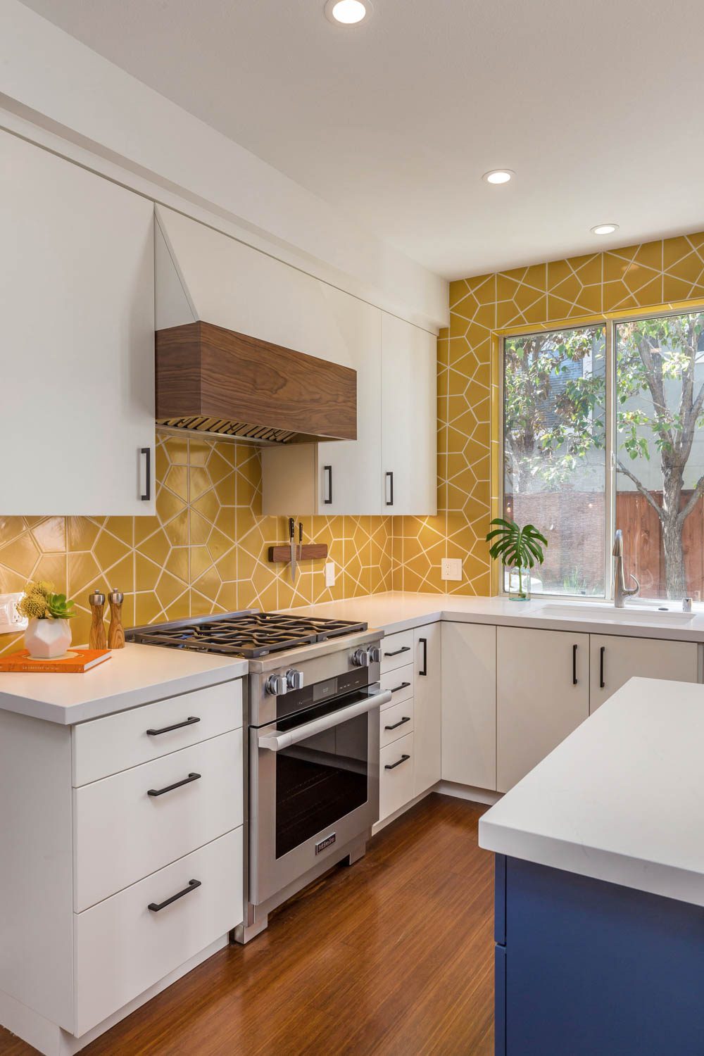 XOXO Air Kitchen , a cutting edge smart cloud kitchen solution in Santa  Clara, Ca. – Ding Ding TV 丁丁电视